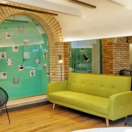 Restart Ada Apartment Rom